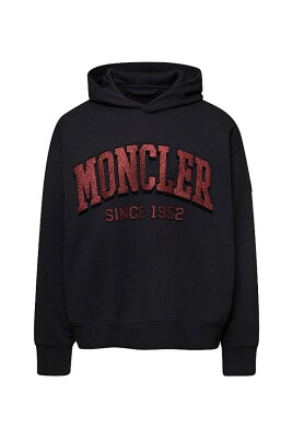 stylish-sweatshirt-for-men-and-women