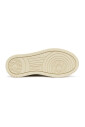 chaussures-plates-blanches-avec-bimat-tal