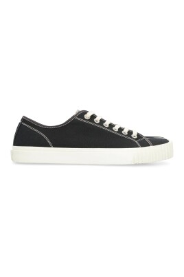 sneakers-en-toile-noire-avec-orteil-fendu