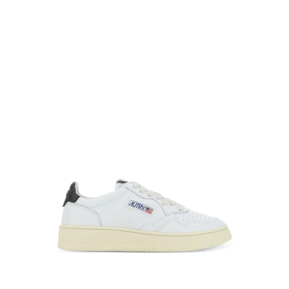 Autry White Sneakers, Female, 5 Uk, Medalist Low