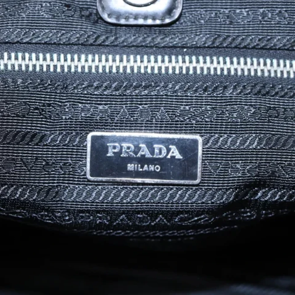 Prada Vintage Pre-owned Fabric shoulder-bags Black Dames