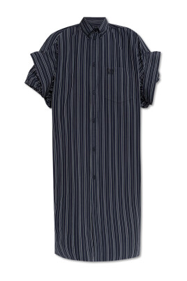 dress-with-stripe-pattern