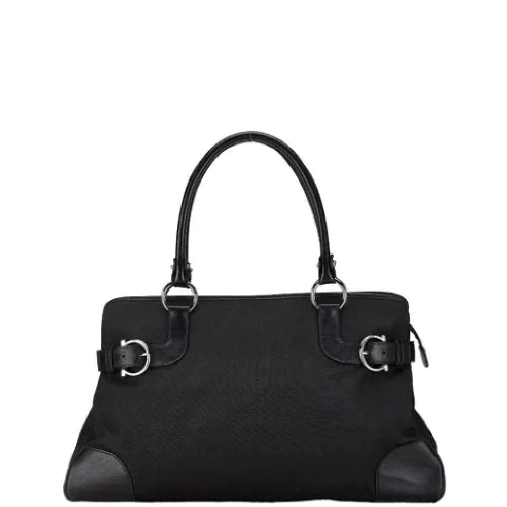 Salvatore Ferragamo Pre-owned Canvas shoulder-bags Black Dames