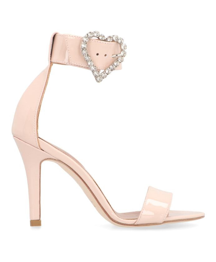 patent-leather-stiletto-sandals