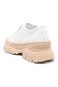 casual-white-sneakers