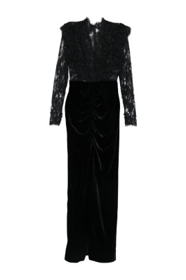 robe-en-dentelle-velours-noir-taille-rassemblee
