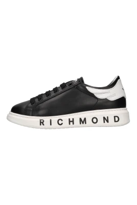 22801 Sneaker