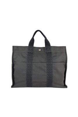 pre-owned-canvas-totes