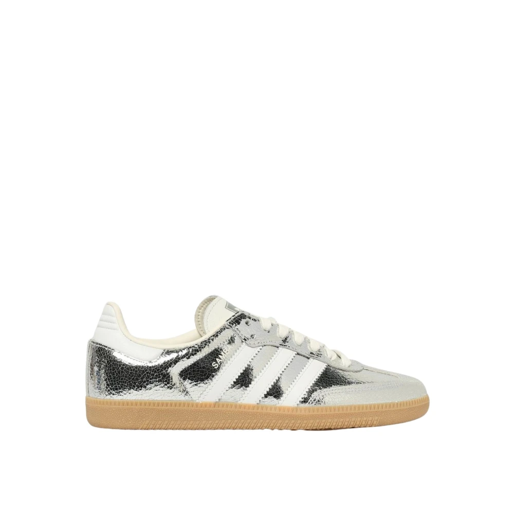 Adidas Originals Women's Gray Athletic Inspired Everyday Wear Shoes For Versatile Comfort And Style On The Go