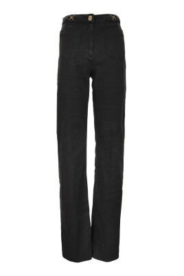 gold-metal-logo-zip-button-jeans