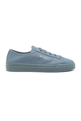 stylish-sneakers-for-modern-trendsetters