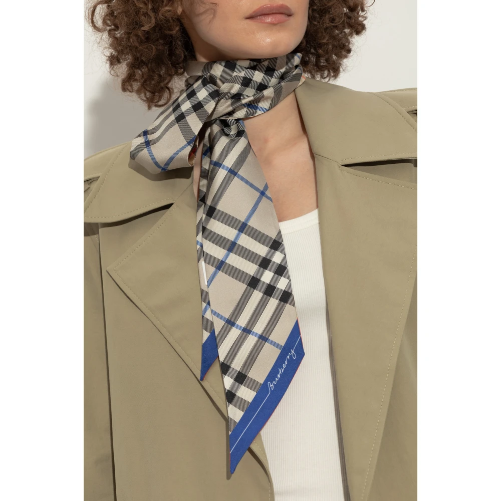 Burberry Zijden sjaal Beige Unisex