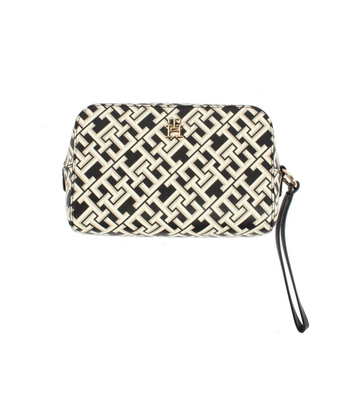 stylish-toiletry-bag-for-women