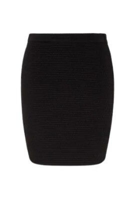 black-skirt-autumn-winter-collection-2023-2024