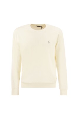 crew-neck-sweater