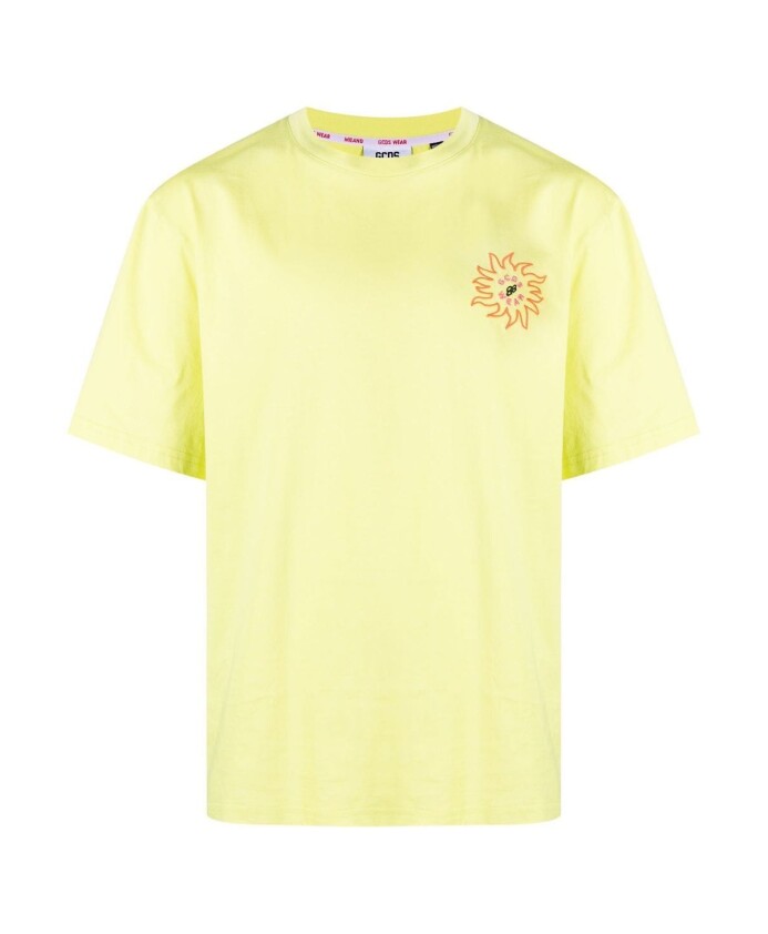 cool-surfing-shirt-for-adventurers