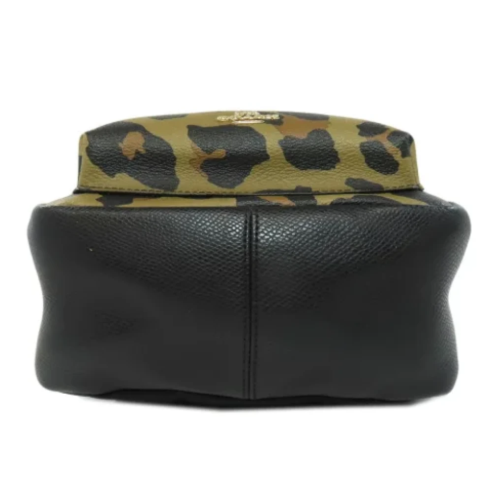 Coach Pre-owned Fabric backpacks Black Dames