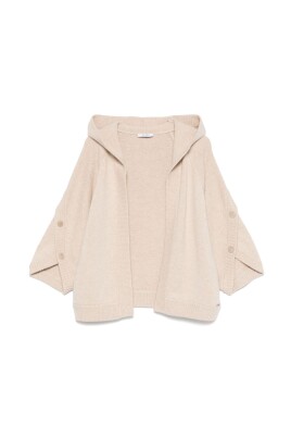 pull-beige-style-elegant