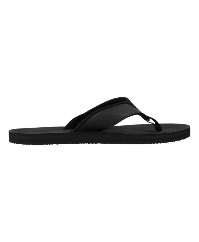 comfortabele-gewatteerde-strandsandaal