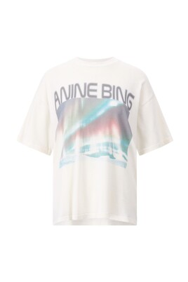 urban-style-t-shirt-with-print