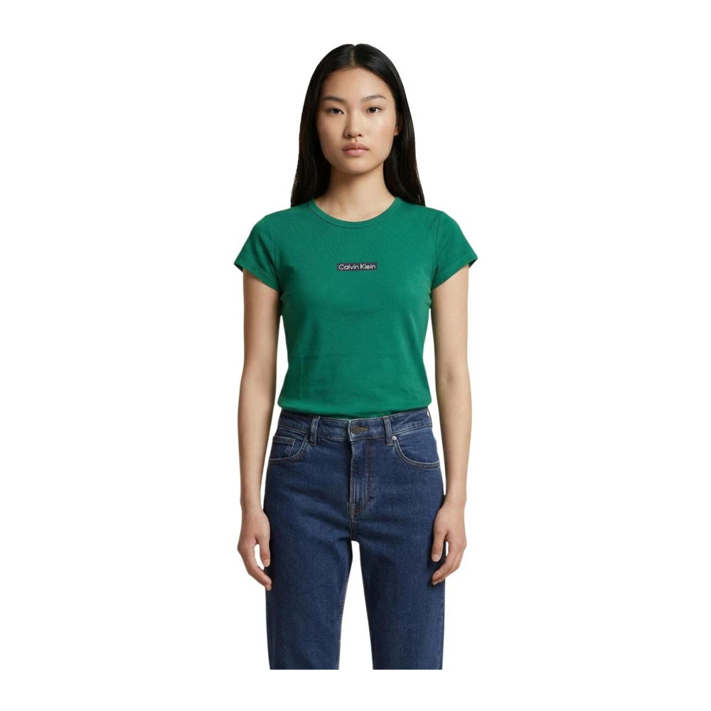 Calvin Klein Jeans Women's Green Short Sleeve Round Neck T-Shirt
