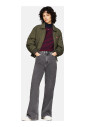 hoge-taille-wijde-pijp-broek
