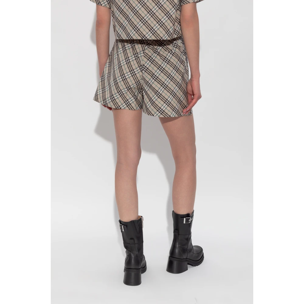 Burberry Geruite shorts Beige Dames