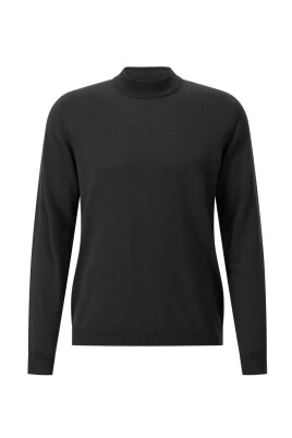 classic-wool-pullover-with-stand-up-collar