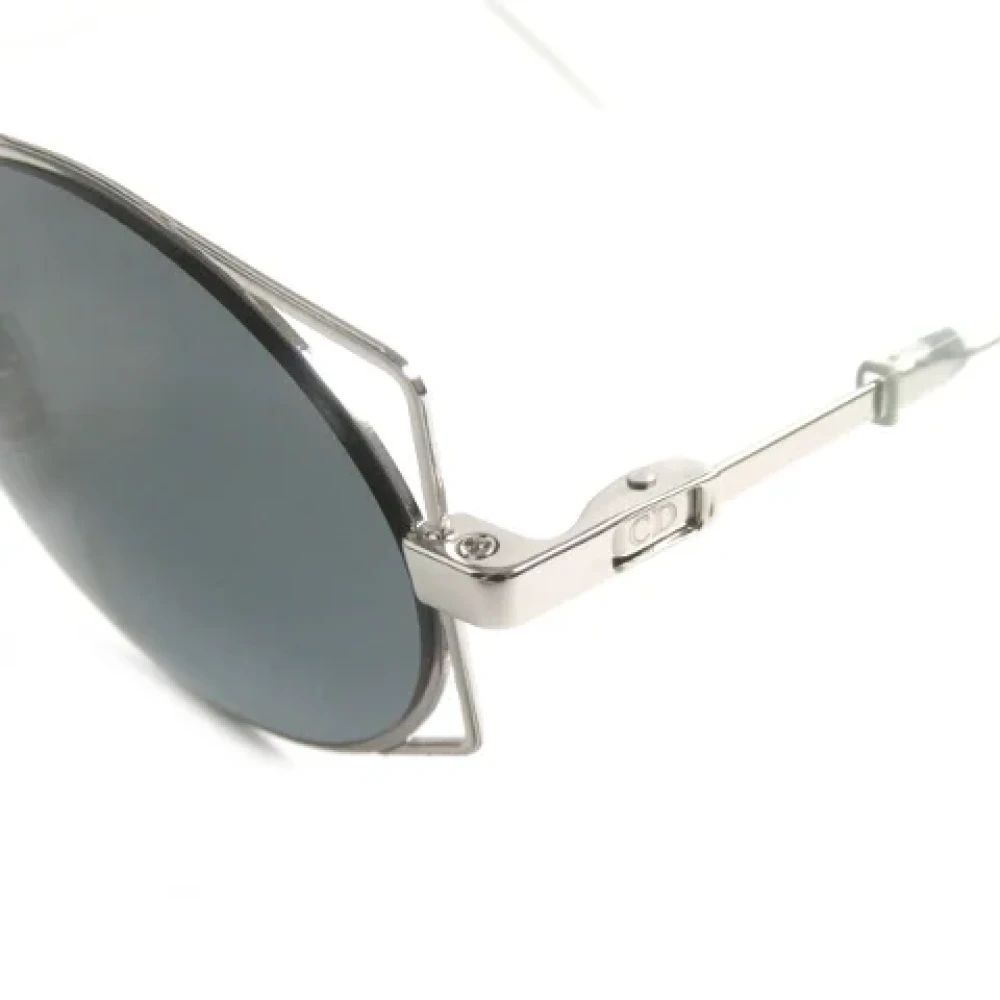 Dior Vintage Pre-owned Metal sunglasses Gray Dames