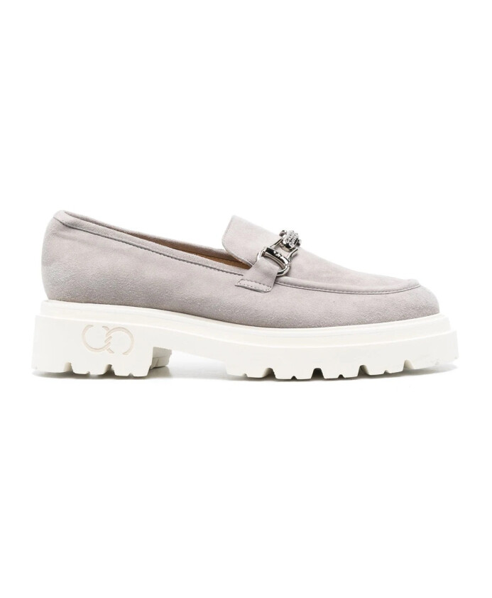 mocassins