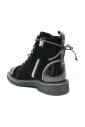 bottes-a-lacets