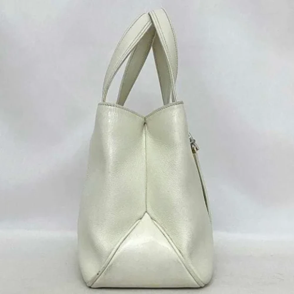 Salvatore Ferragamo Pre-owned Fabric totes Beige Dames