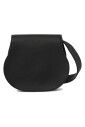 black-shoulder-bag-stylish-and-versatile