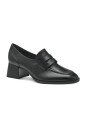 mocassin-elegant-avec-technologie-antiderapante