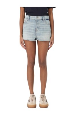 blue-denim-shorts-for-women