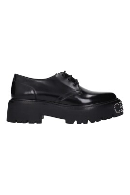 black-leather-oxfords-and-derbies