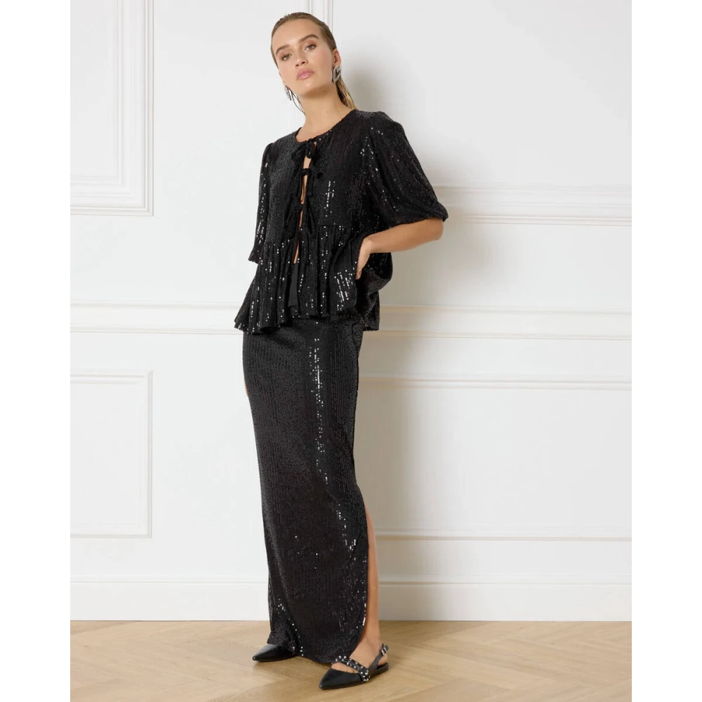 Refined Department Silva Top Korte Mouw Stijlvol Shirt Black Dames