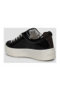 gummy-sneakers-met-rubberen-plateauzool