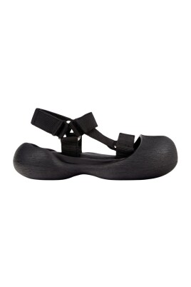 modern-black-platform-sandals