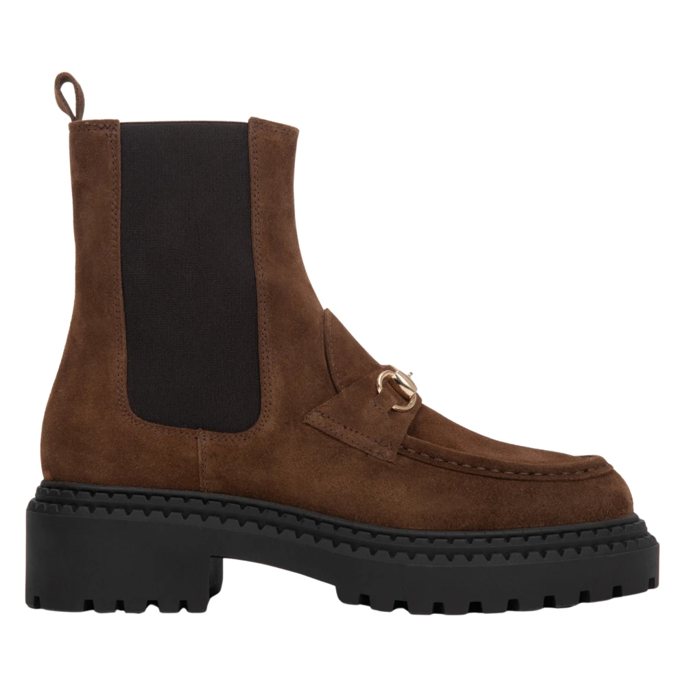 Estro Women's Brown Italian Velour Chelsea Boots