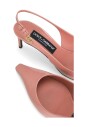 pink-heeled-pumps