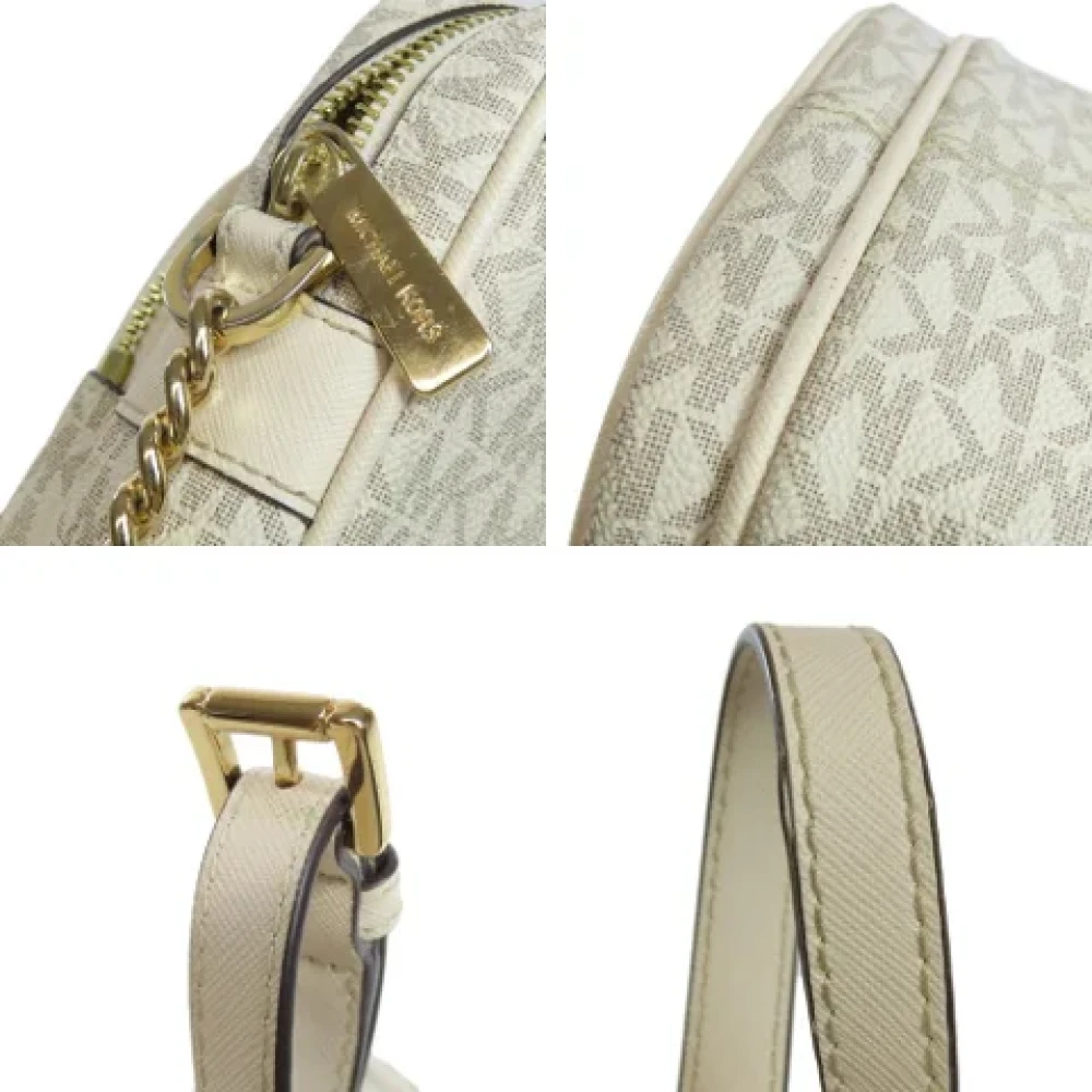 Michael Kors Pre-owned Plastic shoulder-bags White Dames
