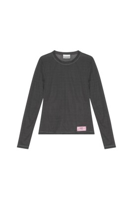 logo-patch-dark-grey-t-shirt