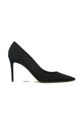 Gigi Mules