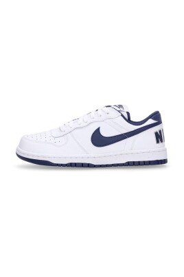low-top-sneaker