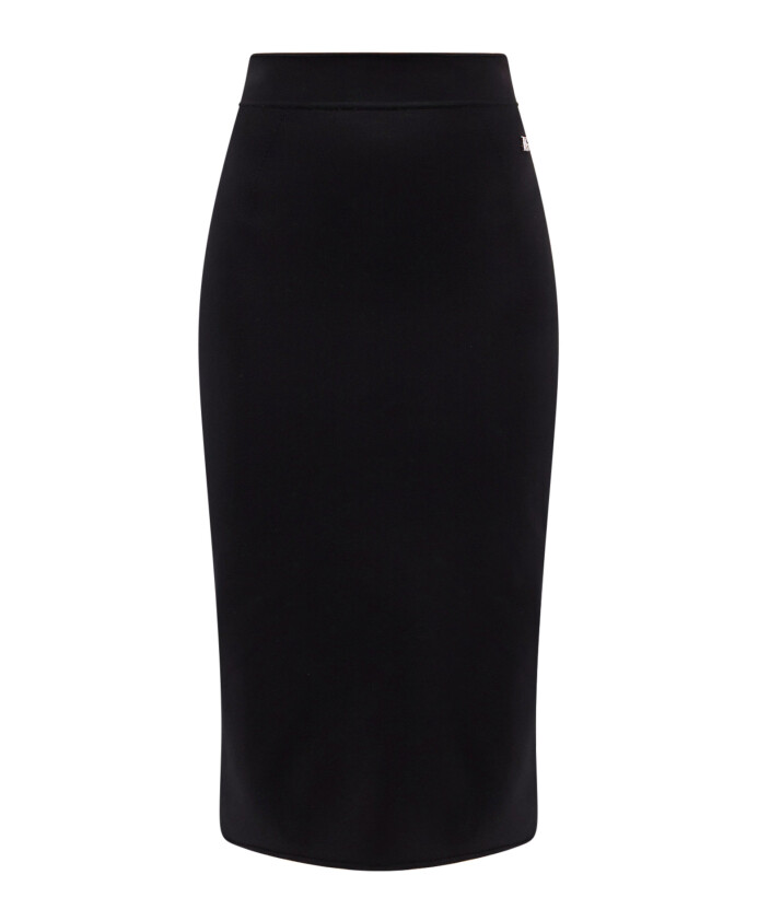 black-longuette-skirt-elegant-zip-closure