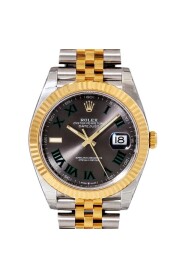 Pre-owned Gold watch