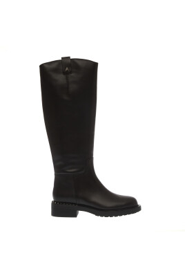 black-leather-studs-boot