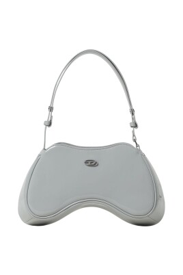 black-patent-leather-shoulder-bag