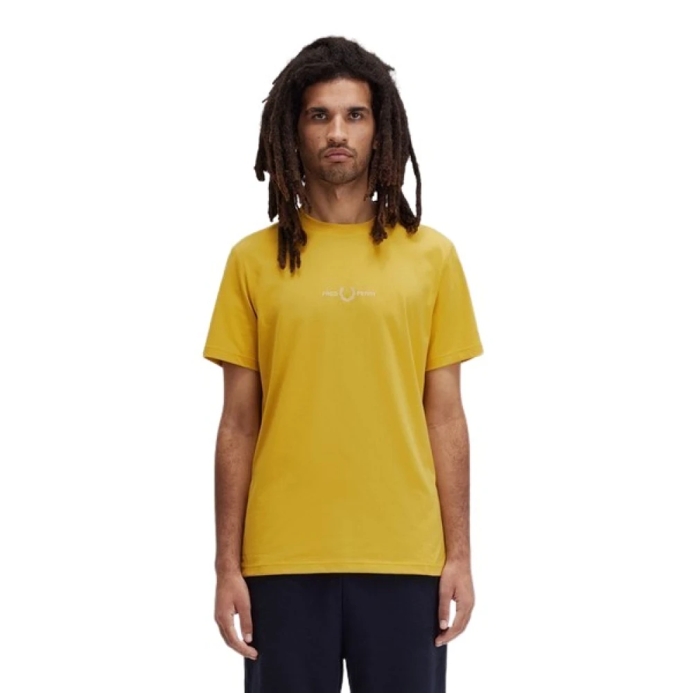 Fred Perry Geborduurd Logo Mosterd T-shirt Yellow Heren